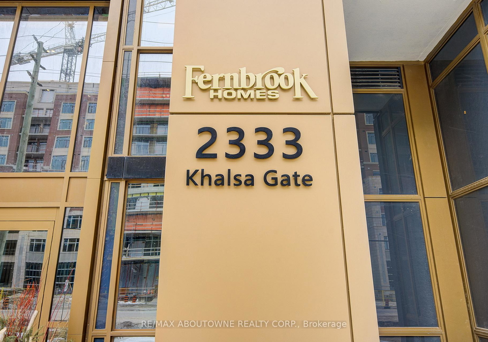 2333-khalsa-gate-oakville-ontario-w13031188