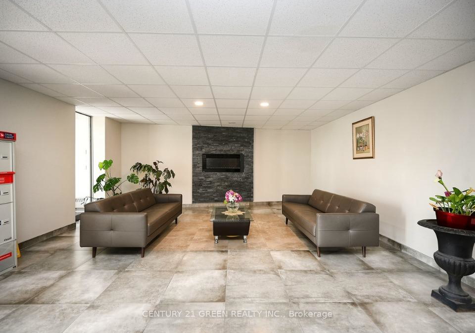 3065-queen-frederica-drive-mississauga-ontario-w13031216