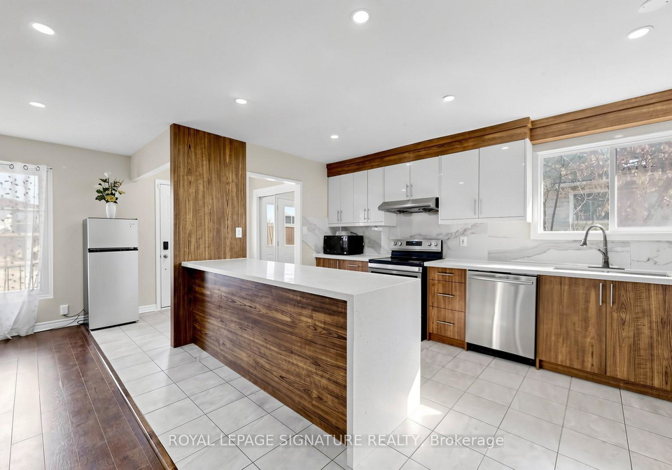 15-gainsborough-road-brampton-ontario-w13031432