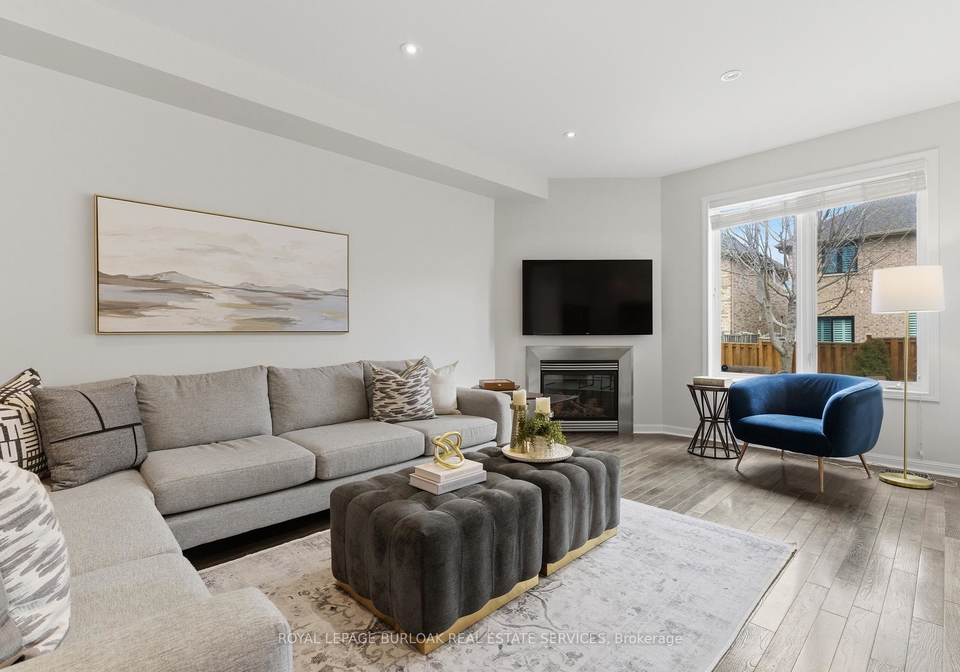 2267-whistling-springs-crescent-oakville-ontario-w13031472