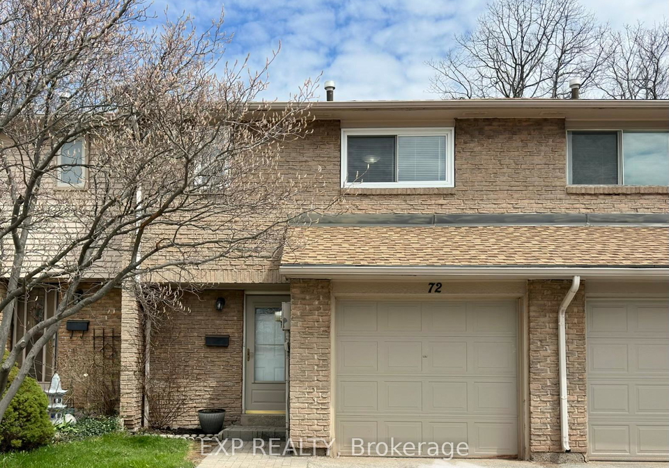1556-lancaster-drive-oakville-ontario-w13031528