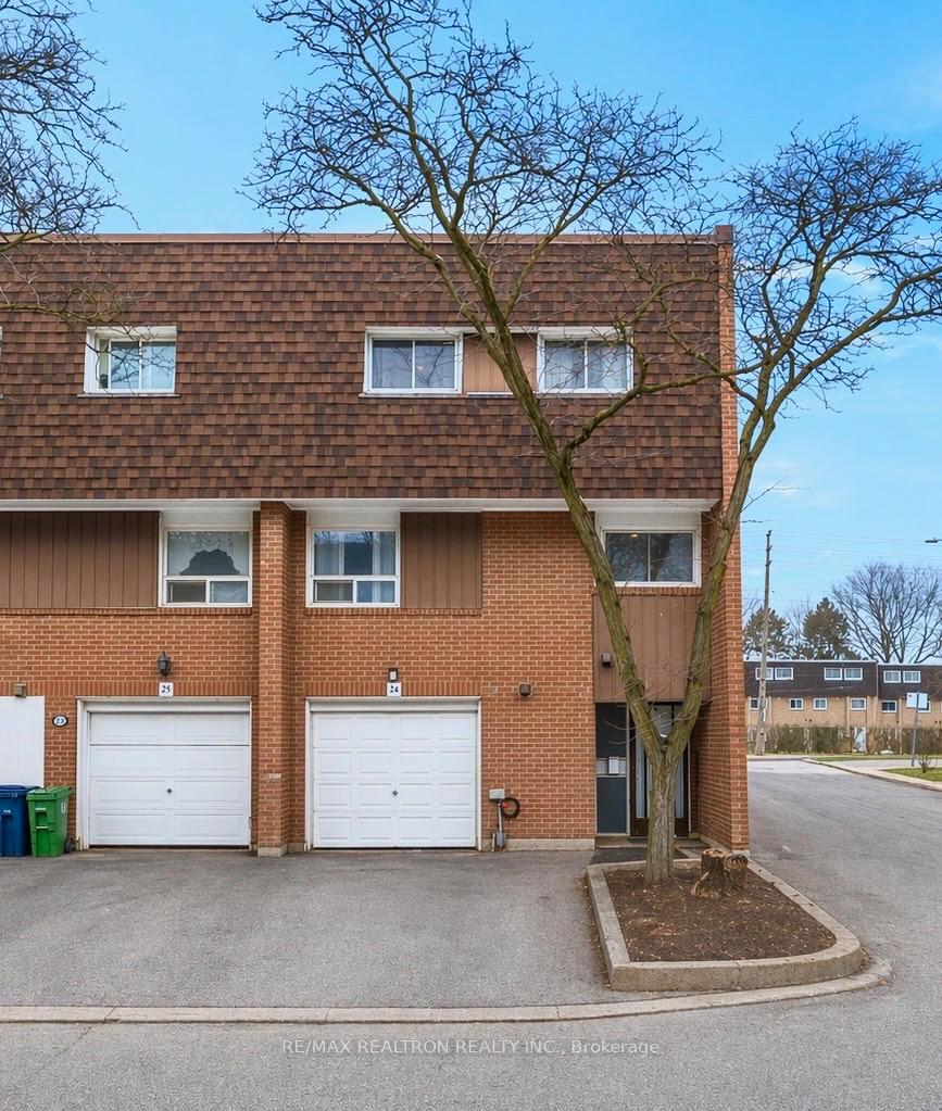 1673-albion-road-etobicoke-ontario-w13031578