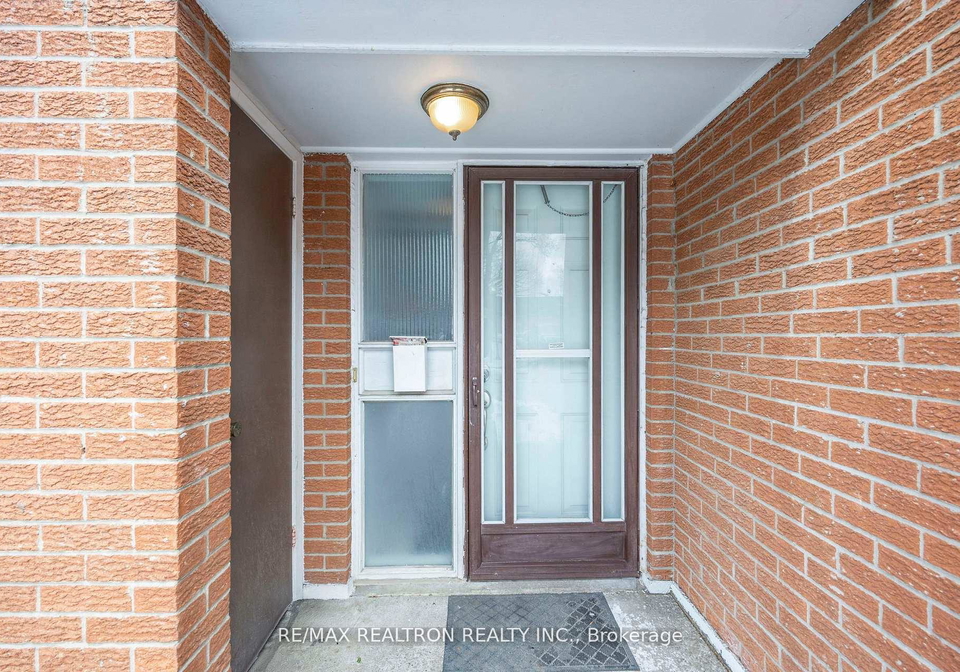 1673-albion-road-etobicoke-ontario-w13031578