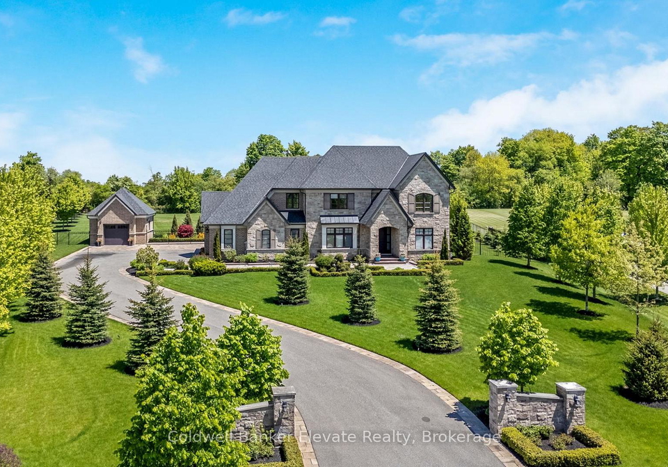 50-autumn-circle-halton-hills-ontario-w13031692