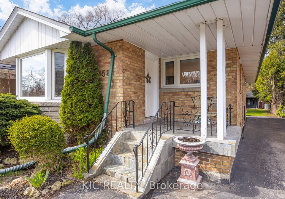 58-coe-hill-drive-toronto-ontario-w13031700