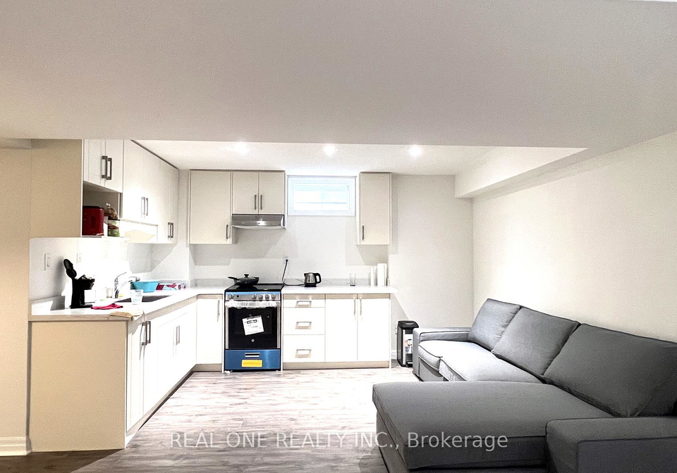 3462-clayton-trail-oakville-ontario-w13031794