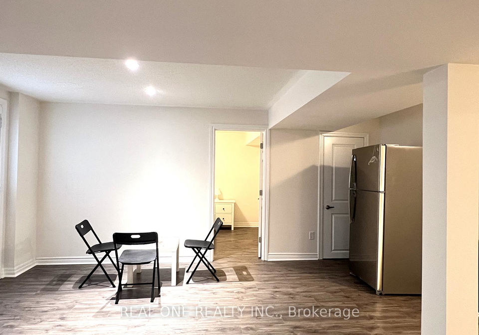 3462-clayton-trail-oakville-ontario-w13031794