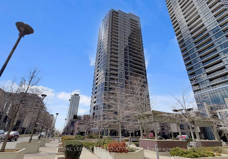 9-valhalla-inn-road-etobicoke-ontario-w13032028