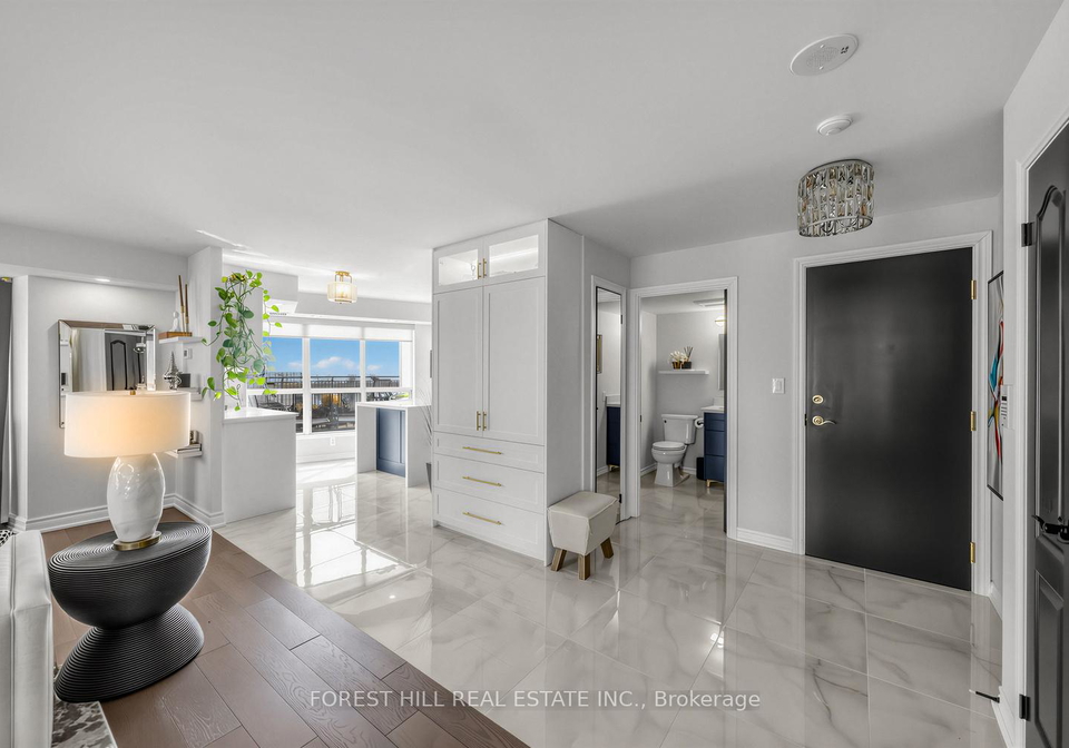 2111-lake-shore-boulevard-w-etobicoke-ontario-w13032220