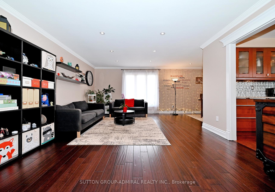 21-bigham-crescent-etobicoke-ontario-w13032292