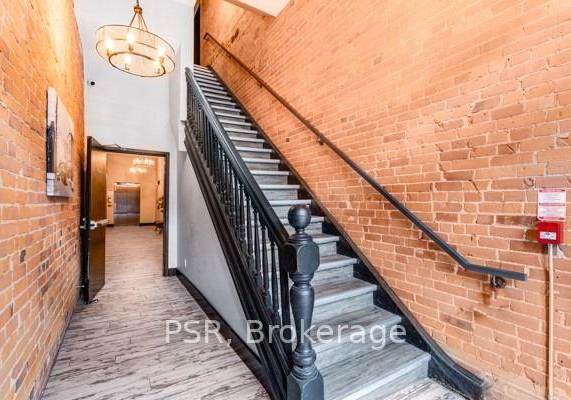 2870-dundas-street-w-toronto-ontario-w13032366