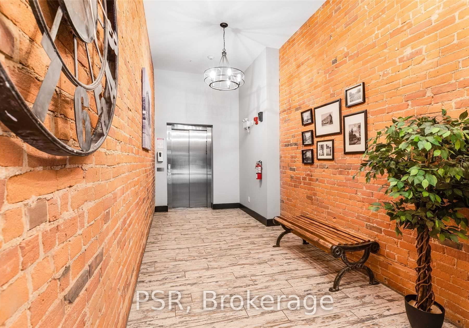 2870-dundas-street-w-toronto-ontario-w13032366