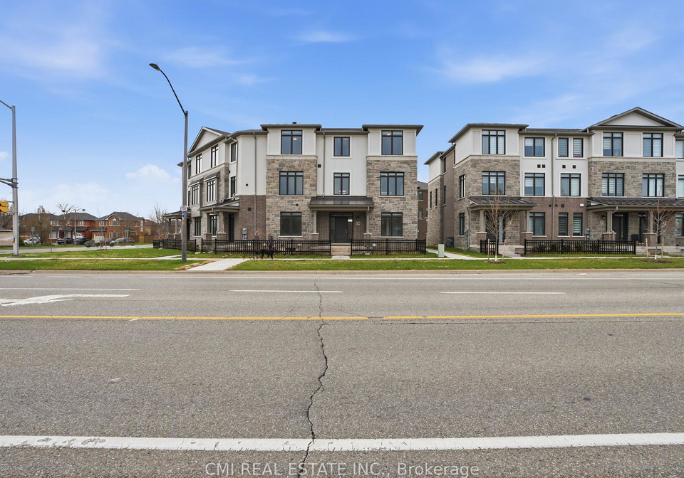 2168-postmaster-drive-oakville-ontario-w13032554