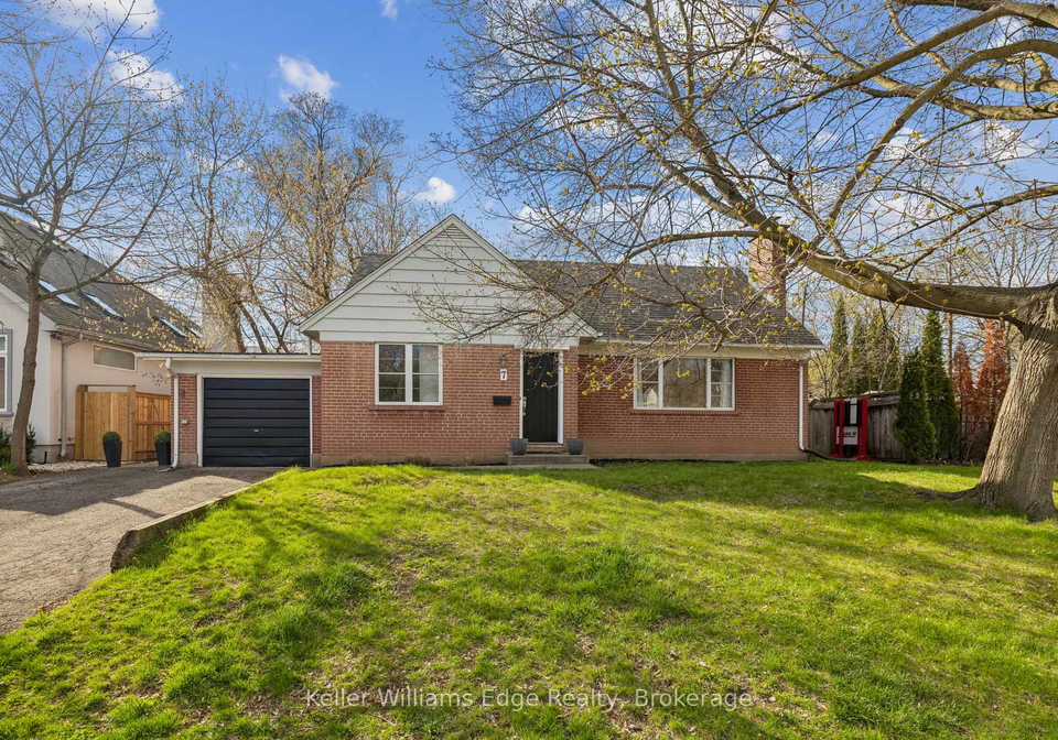 washington-avenue-oakville-ontario-w13032630