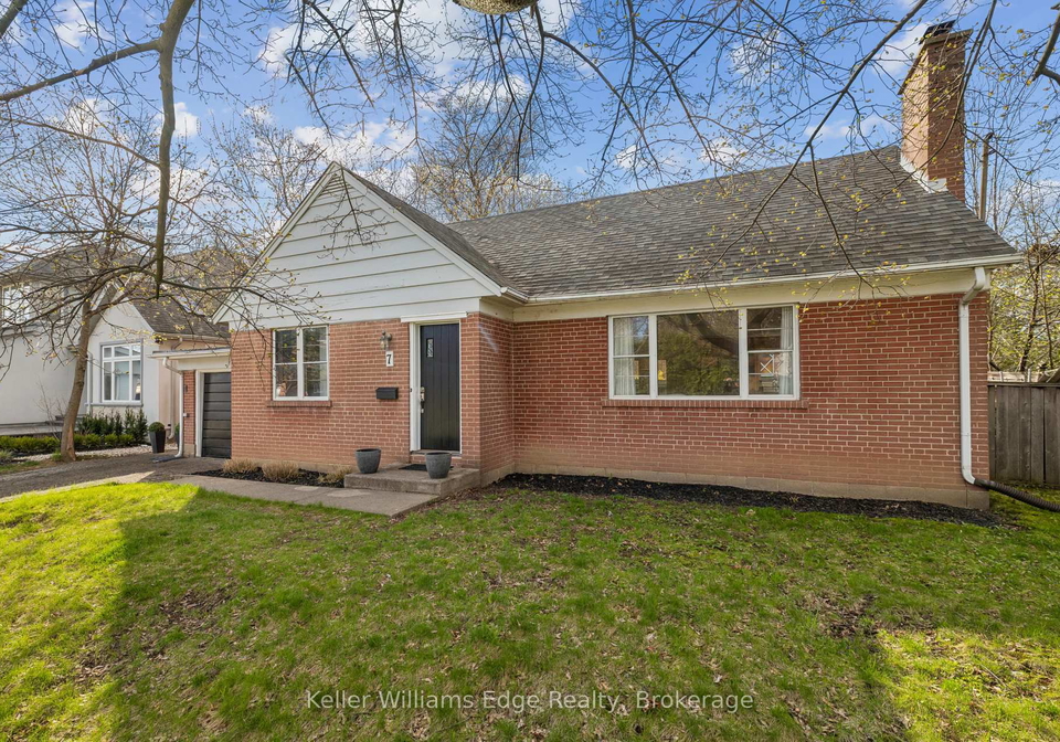 washington-avenue-oakville-ontario-w13032630