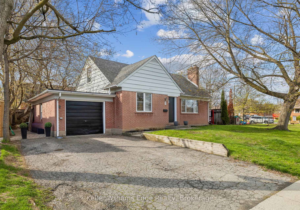 washington-avenue-oakville-ontario-w13032630