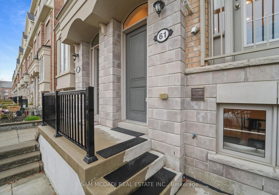 61-edward-horton-crescent-etobicoke-ontario-w13032824
