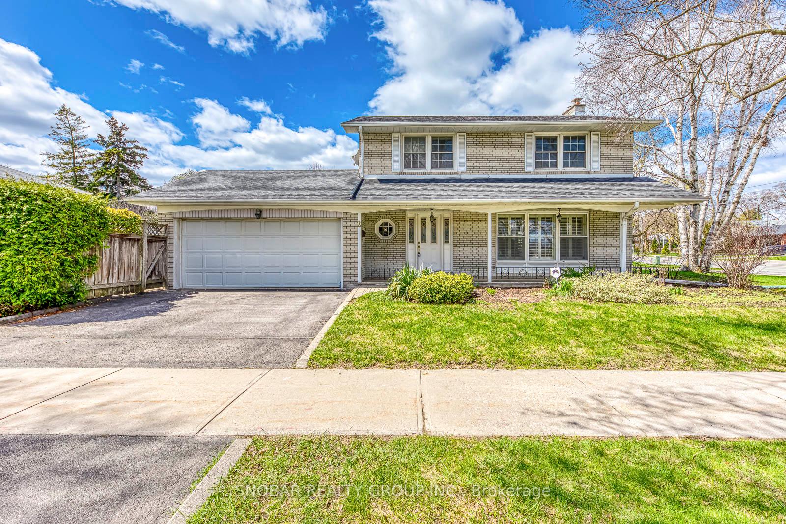 2-hartsdale-drive-etobicoke-ontario-w13032910