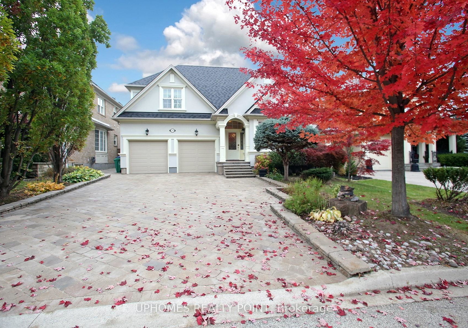 549-renshaw-court-mississauga-ontario-w13032996