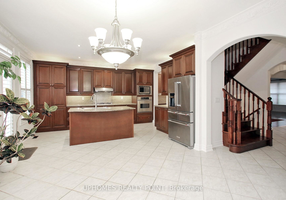 549-renshaw-court-mississauga-ontario-w13032996