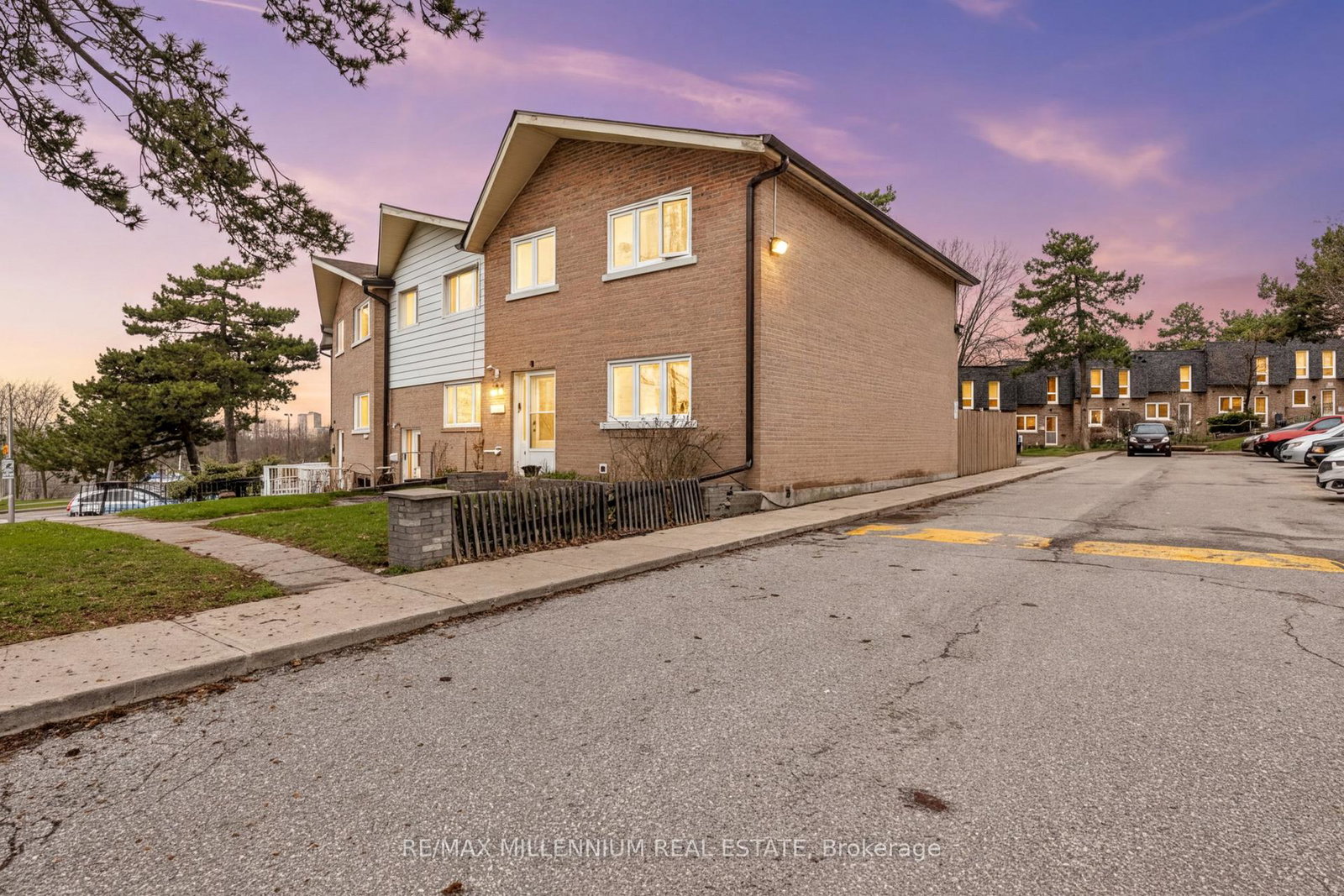 10-grandravine-drive-york-ontario-w13033208