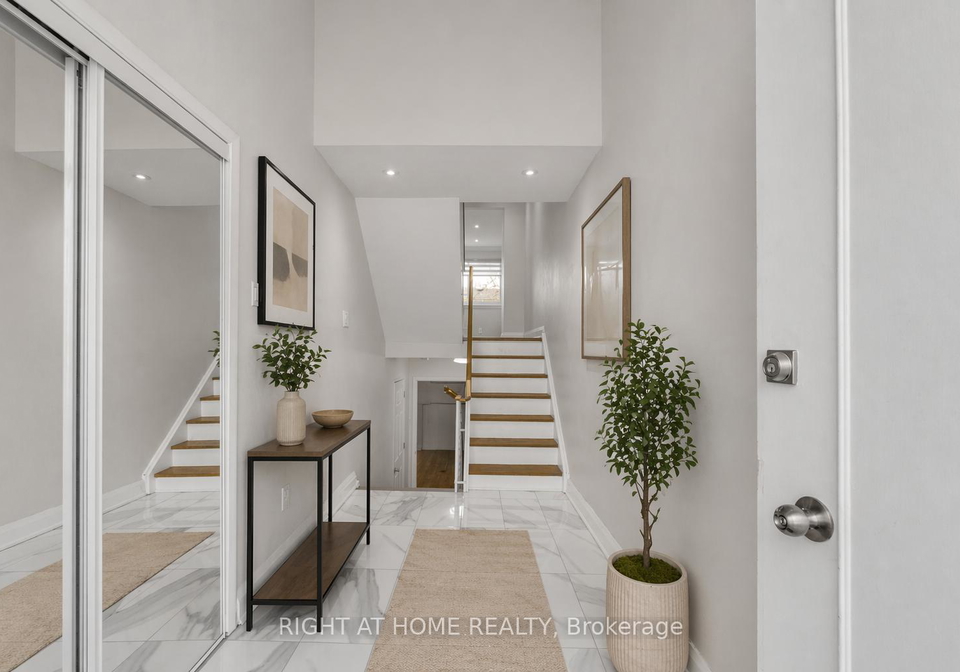 5473-schueller-crescent-burlington-ontario-w13033230