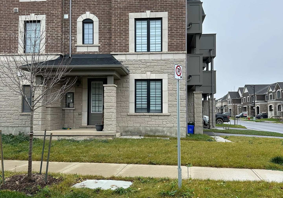 1593-moira-crescent-milton-ontario-w13033348