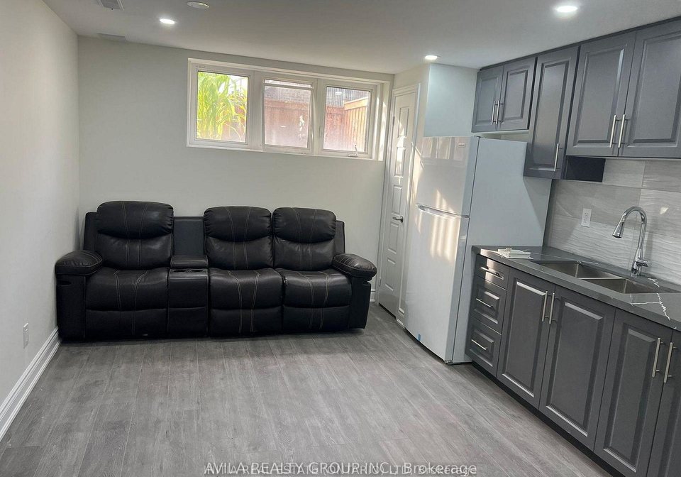 772-magnolia-terrace-milton-ontario-w13033396