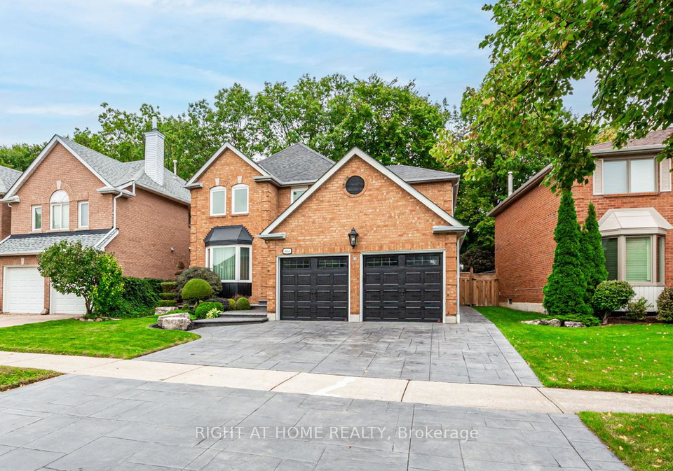 3655-loyalist-drive-mississauga-ontario-w13033586