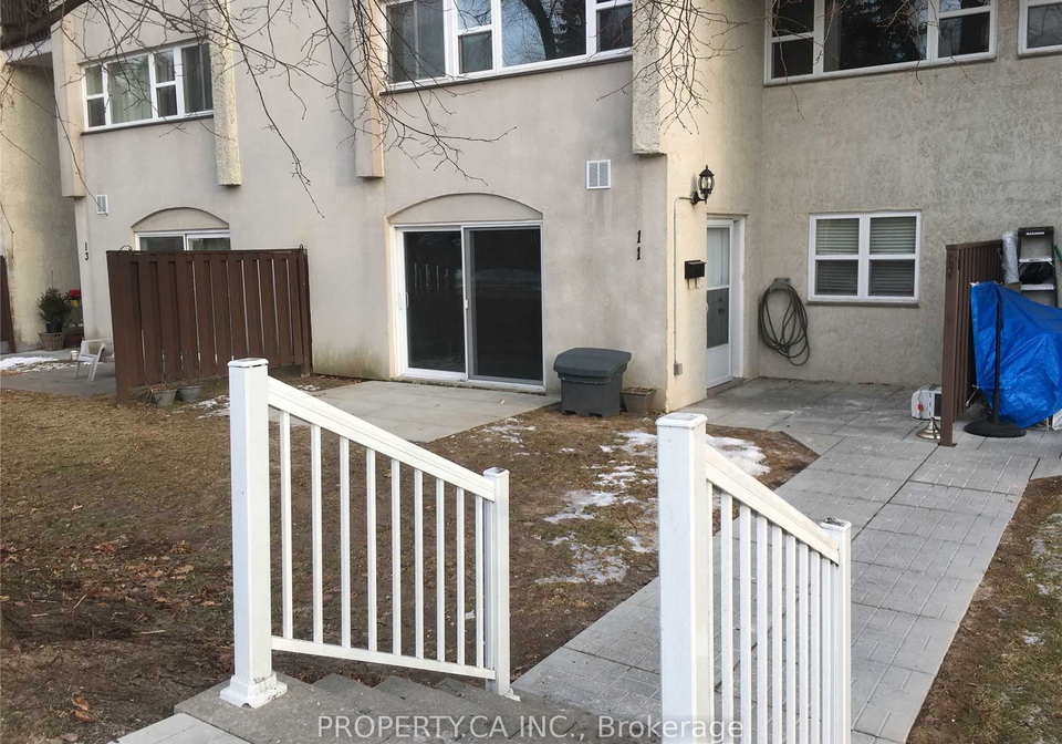 3050-constitution-boulevard-mississauga-ontario-w13033598
