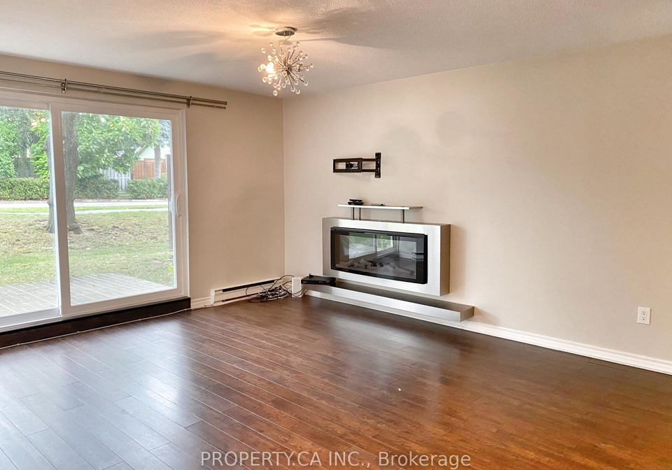 3050-constitution-boulevard-mississauga-ontario-w13033598