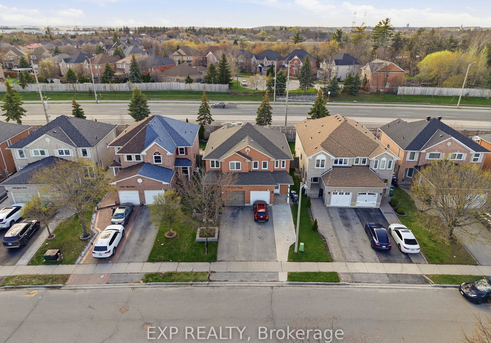 1386-quest-circle-mississauga-ontario-w13033716