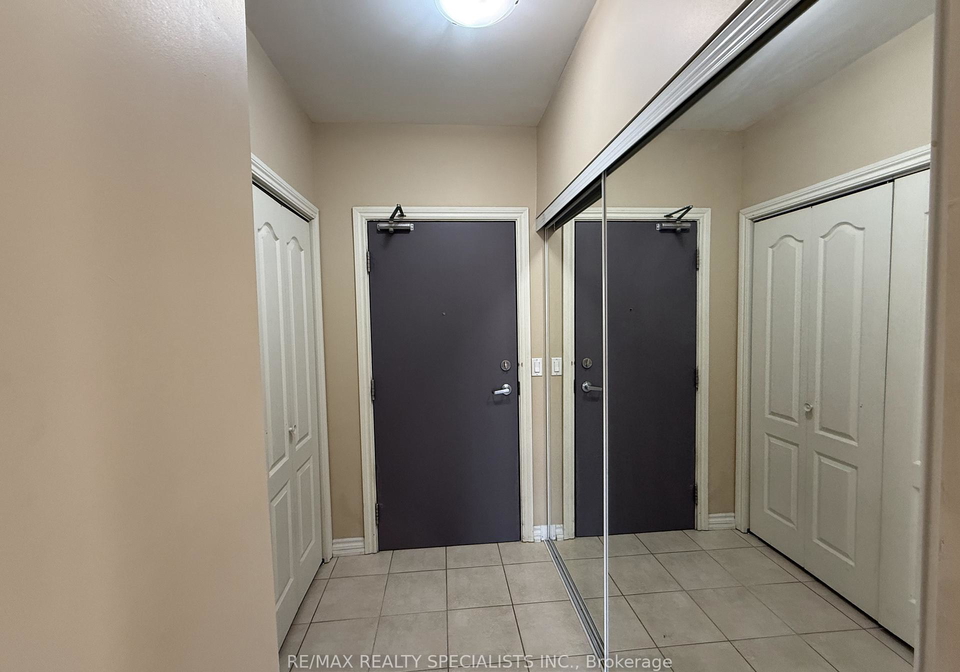 830-scollard-court-mississauga-ontario-w13033752