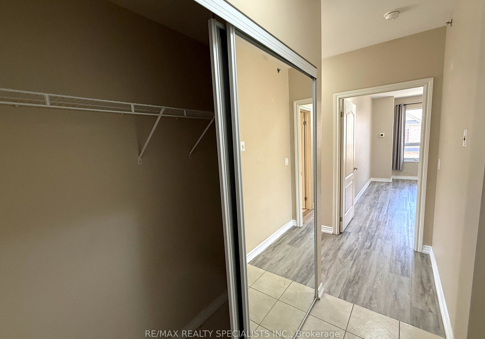 830-scollard-court-mississauga-ontario-w13033752