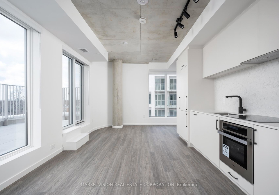 689-the-queensway-etobicoke-ontario-w13033944
