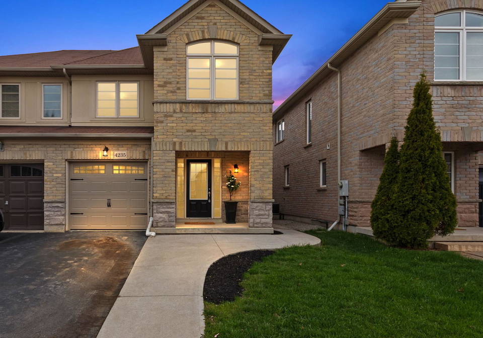 4235-thomas-alton-boulevard-burlington-ontario-w13034142