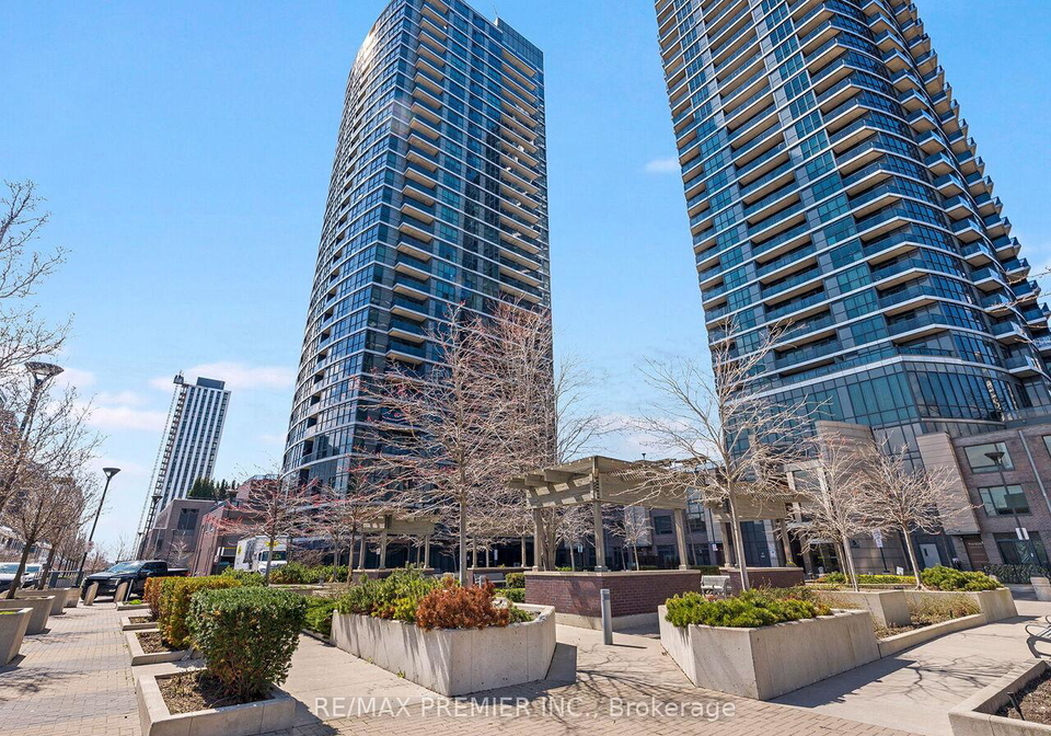 9-valhalla-inn-road-etobicoke-ontario-w13034170