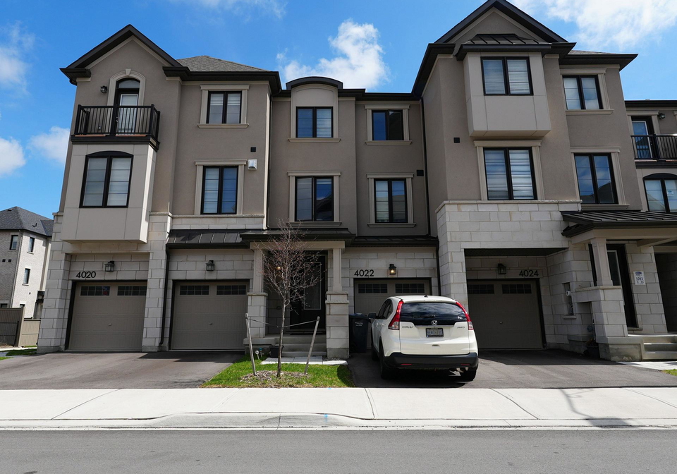 4022-saida-street-mississauga-ontario-w13034184