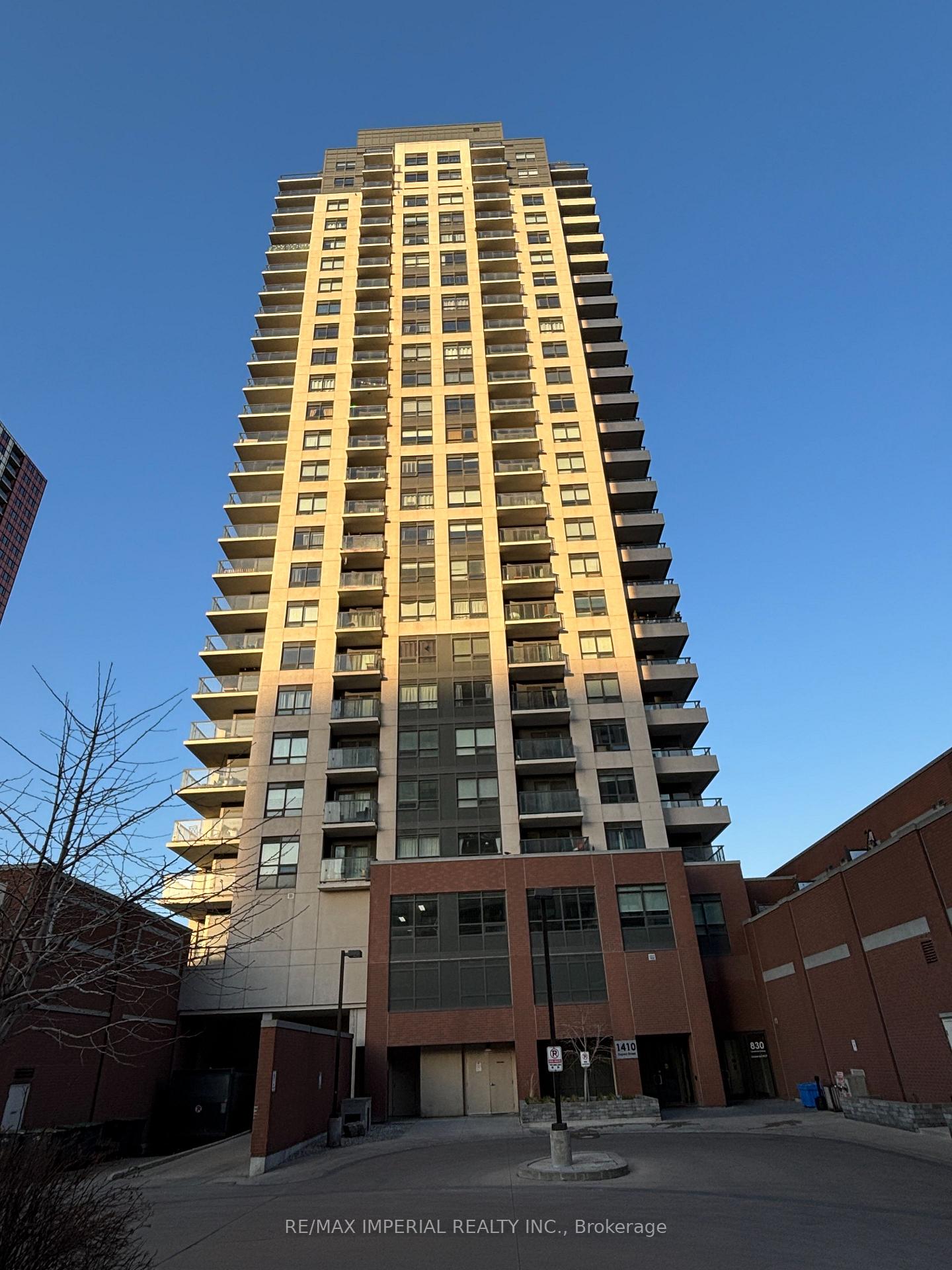 1410-dupont-street-toronto-ontario-w13034280