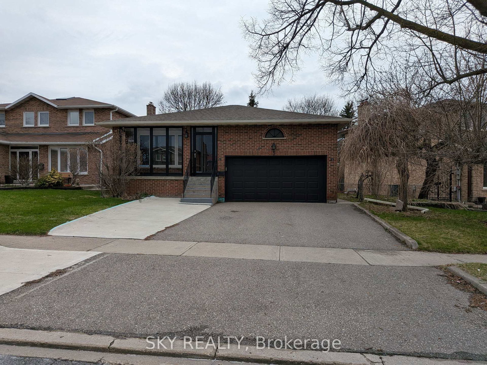 3-panorama-crescent-brampton-ontario-w13034320