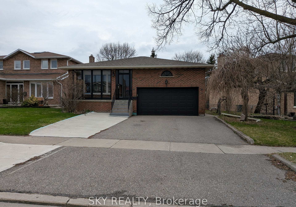 3-panorama-crescent-brampton-ontario-w13034320