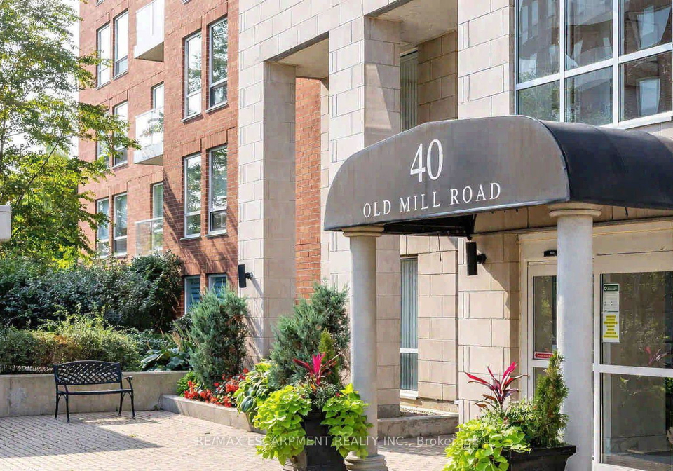 40-old-mill-road-oakville-ontario-w13034326
