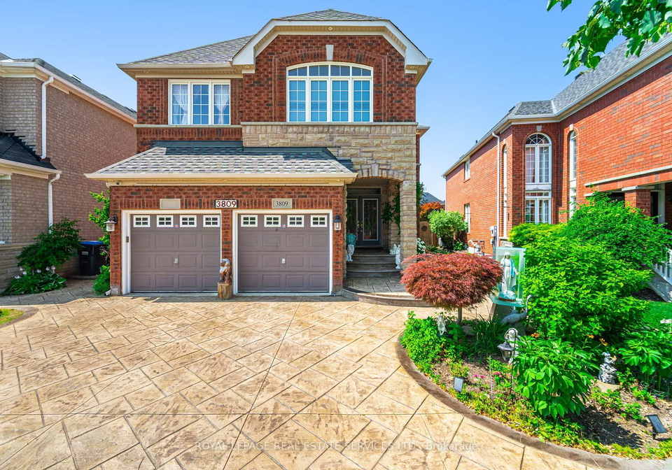 3809-candlelight-drive-mississauga-ontario-w13034510