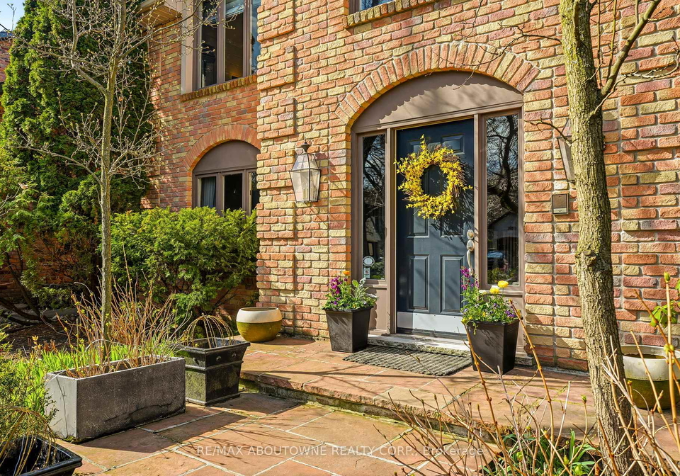 356-shoreacres-road-burlington-ontario-w13034528