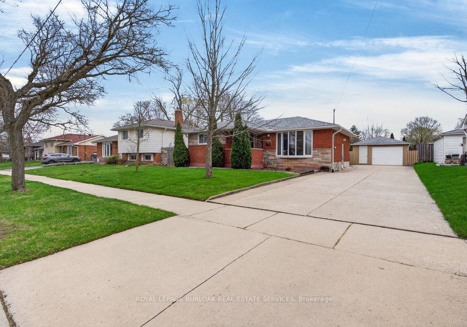 1502-barker-avenue-burlington-ontario-w13034634