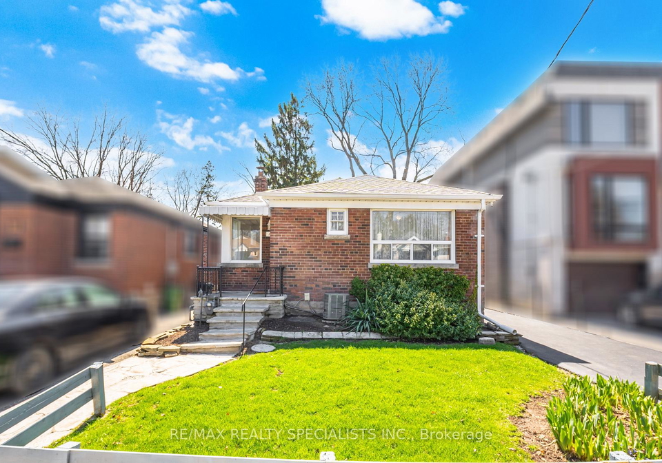 15-struthers-street-etobicoke-ontario-w13034694