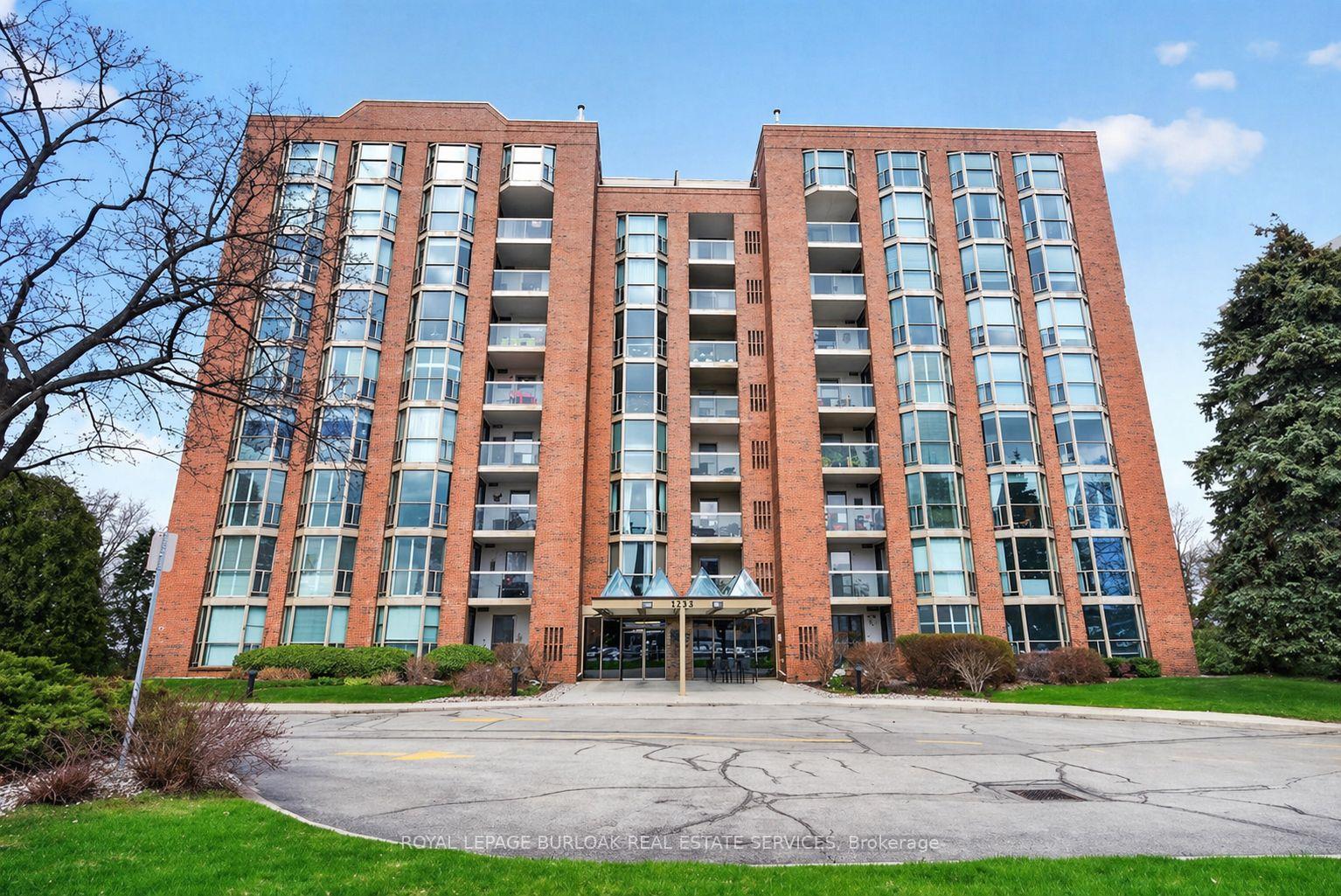 1225-north-shore-boulevard-e-burlington-ontario-w13034754
