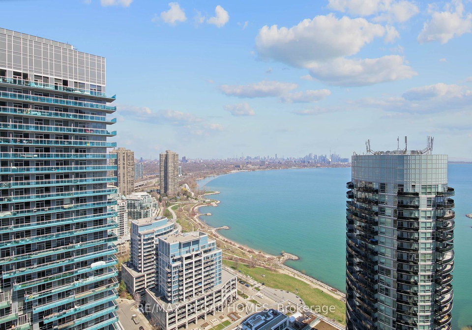 38-annie-craig-drive-etobicoke-ontario-w13034820