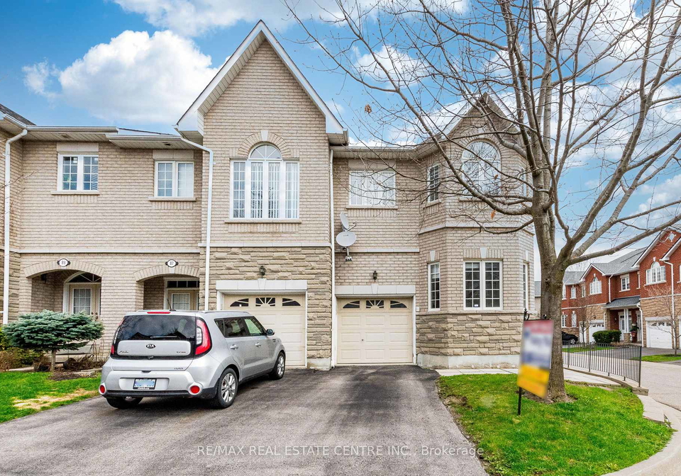 470-faith-drive-mississauga-ontario-w13034838