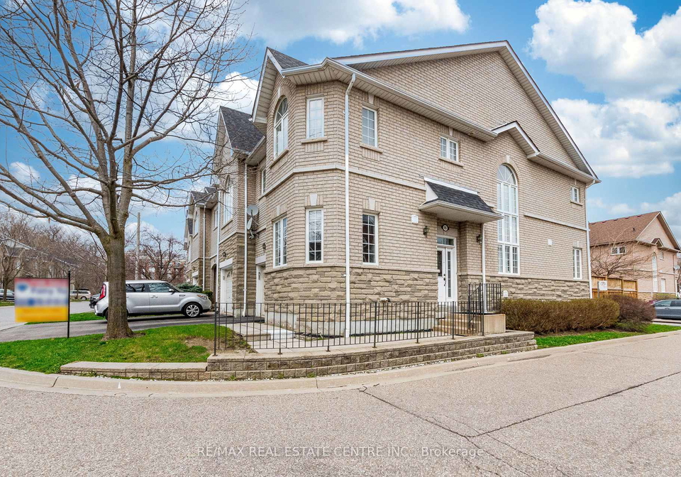 470-faith-drive-mississauga-ontario-w13034838